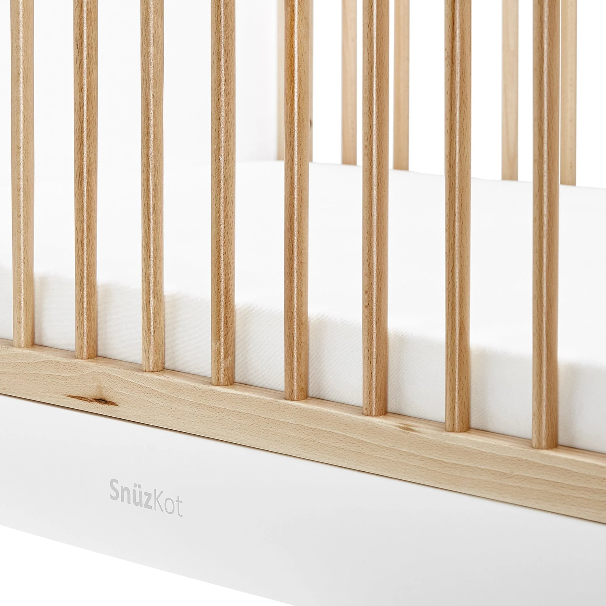 SnüzKot Skandi Cot Bed - Natural - Image 3